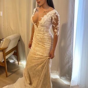 Wedding dress v neck low back size 4